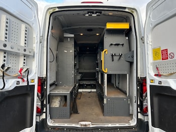 Used Ford Transit 2018 for sale - 76382811: Photo