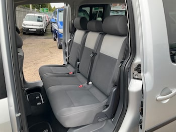 Used Volkswagen Caddy Maxi Life 2011 for sale - 75958067: Photo