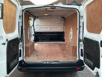 Used Renault Trafic 2019 for sale - 76877890: Photo