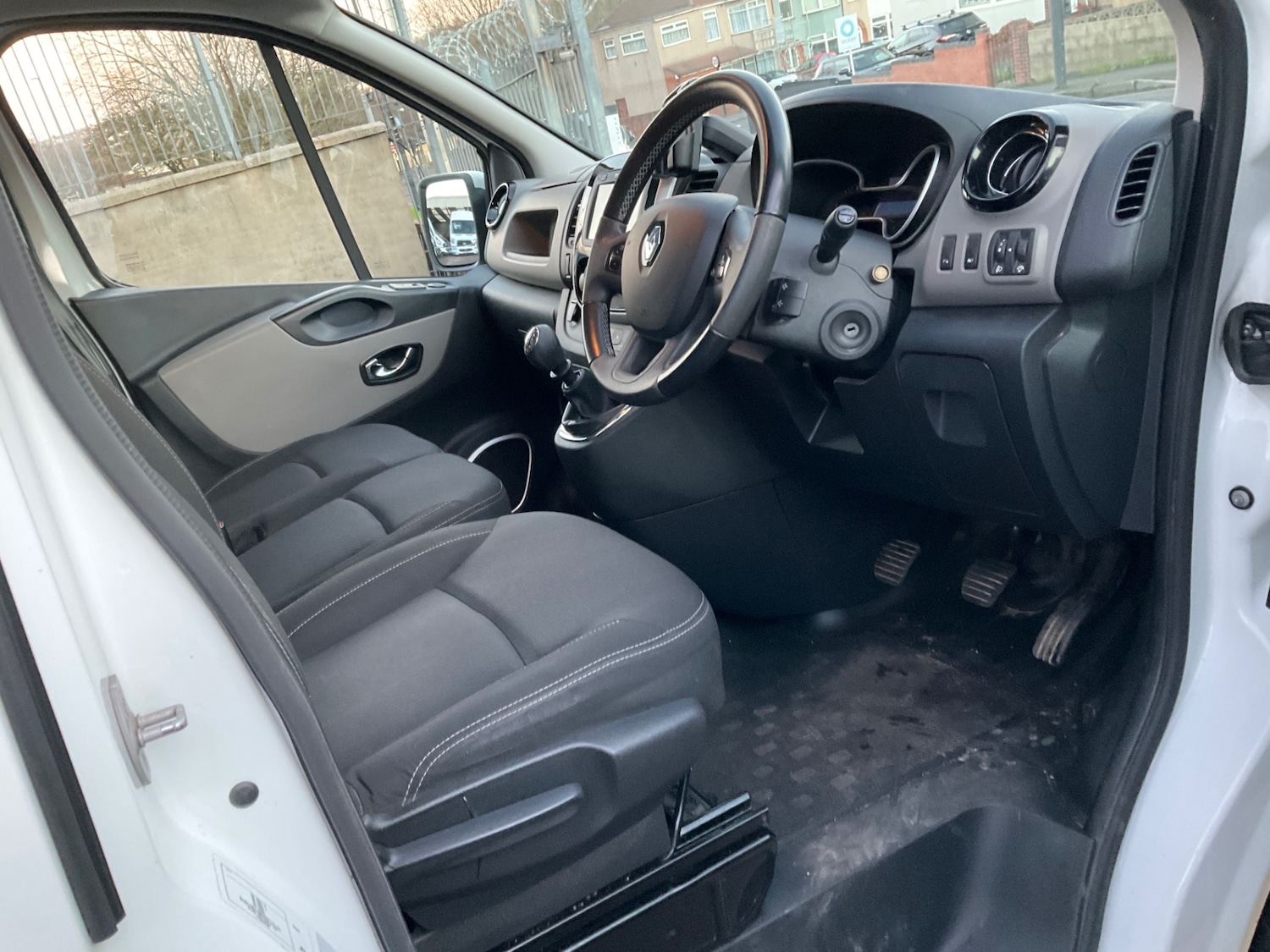 Used Renault Trafic 2019 for sale - 76877890: Photo 9