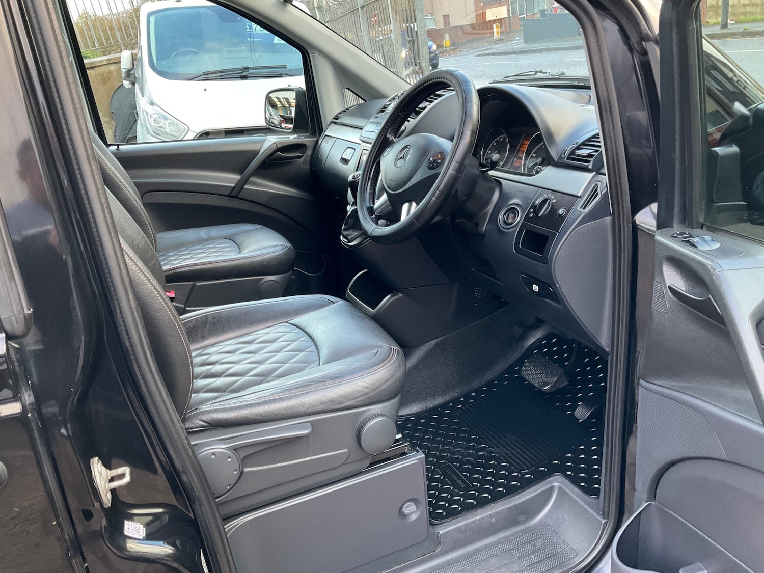 Used Mercedes-Benz Vito 2014 for sale - 76578115: Photo 10