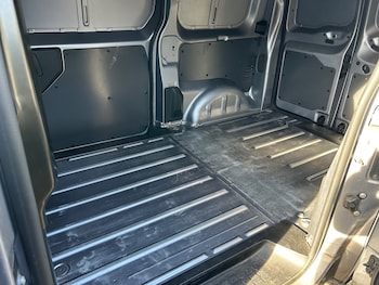 Used Vauxhall Vivaro 2022 for sale - 76130382: Photo 4