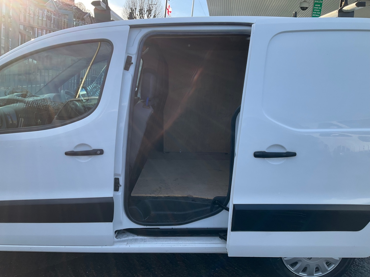 Used Citroen Berlingo 2013 for sale - 77434661: Photo 3