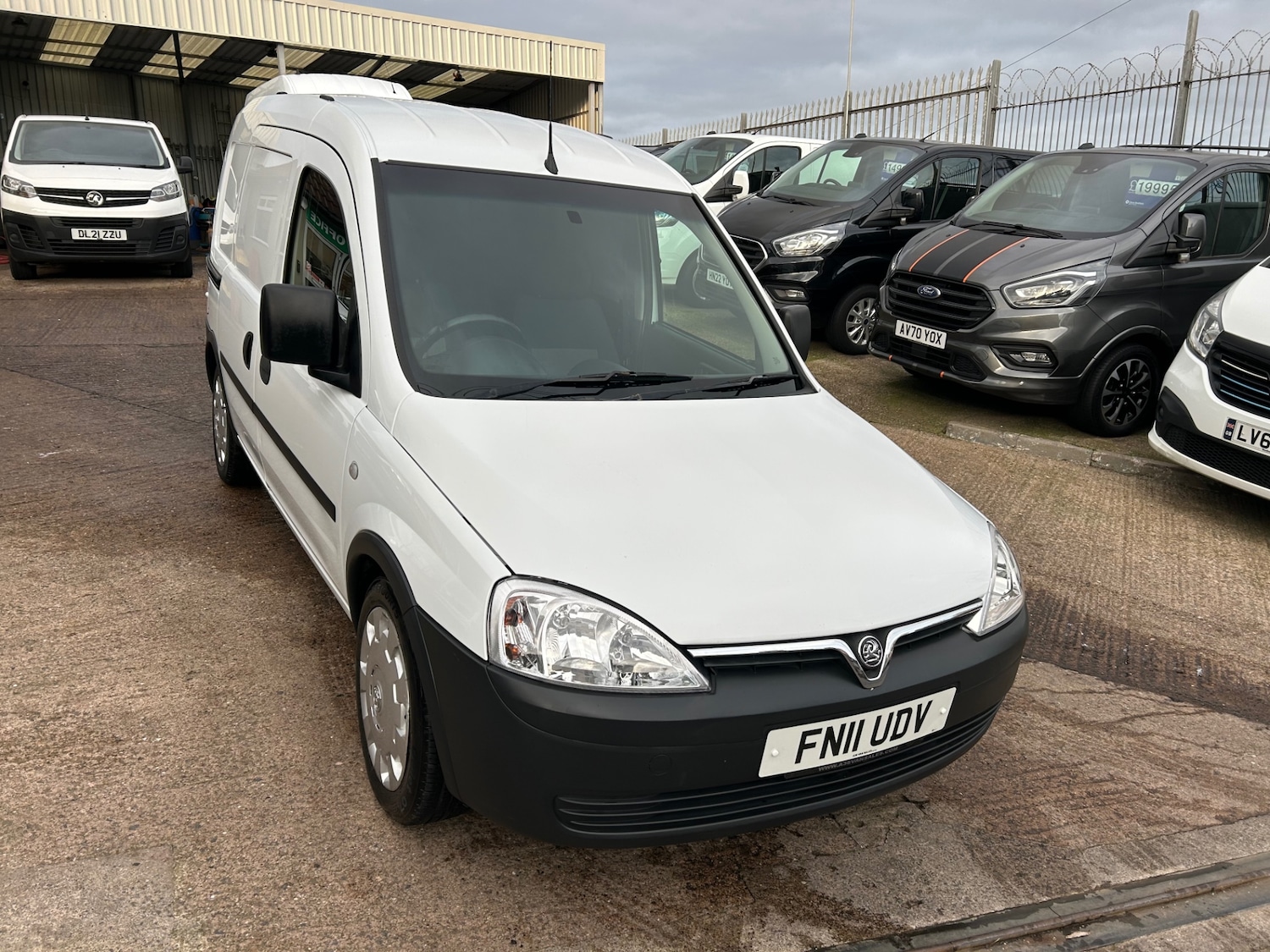 Used Vauxhall Combo 2011 for sale - 77070032: Photo 10