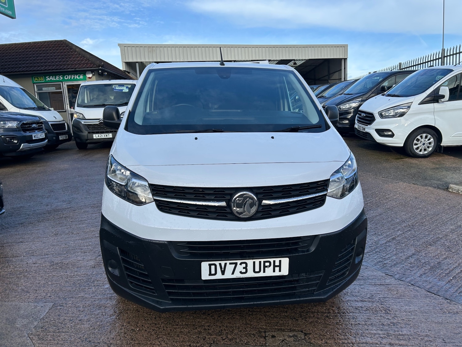 Used Vauxhall Vivaro 2023 for sale - 76859279: Photo 11