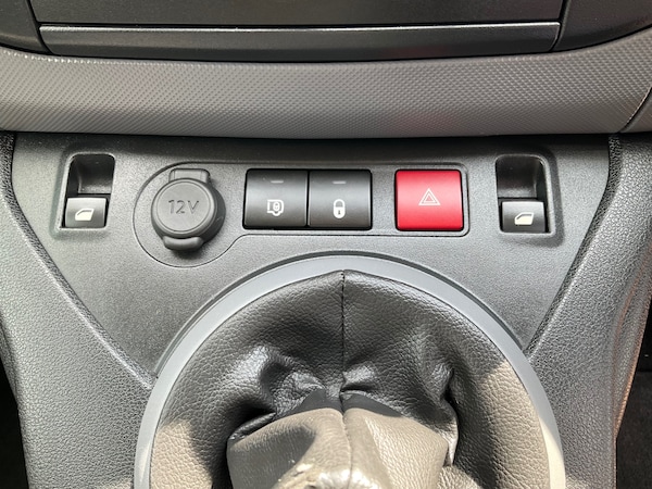 Used Peugeot Partner 2018 for sale - 75274662: Photo 17