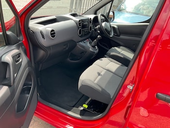 Used Peugeot Partner 2018 for sale - 75274662: Photo