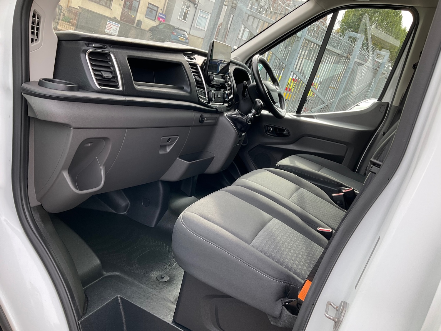 Used Ford Transit 2022 for sale - 75638150: Photo 2