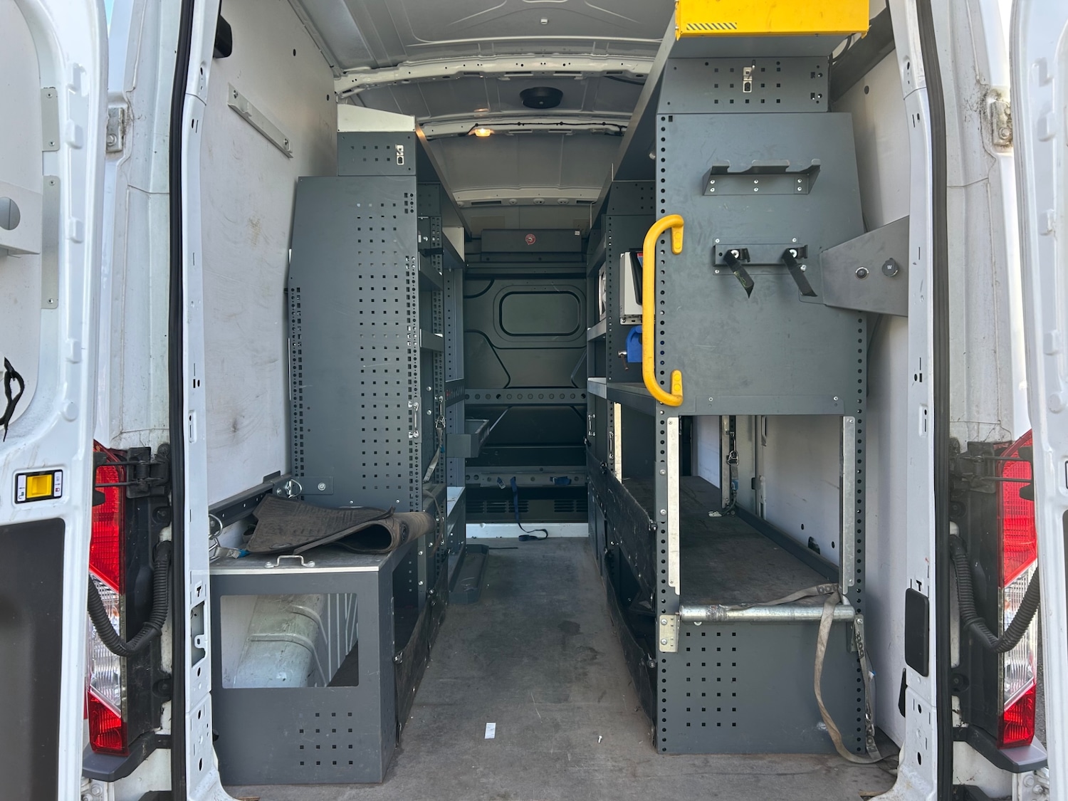 Used Ford Transit 2018 for sale - 76693146: Photo 3