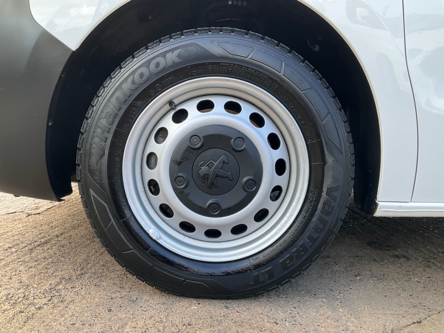 Used Peugeot Expert 2022 for sale - 75760412: Photo 12