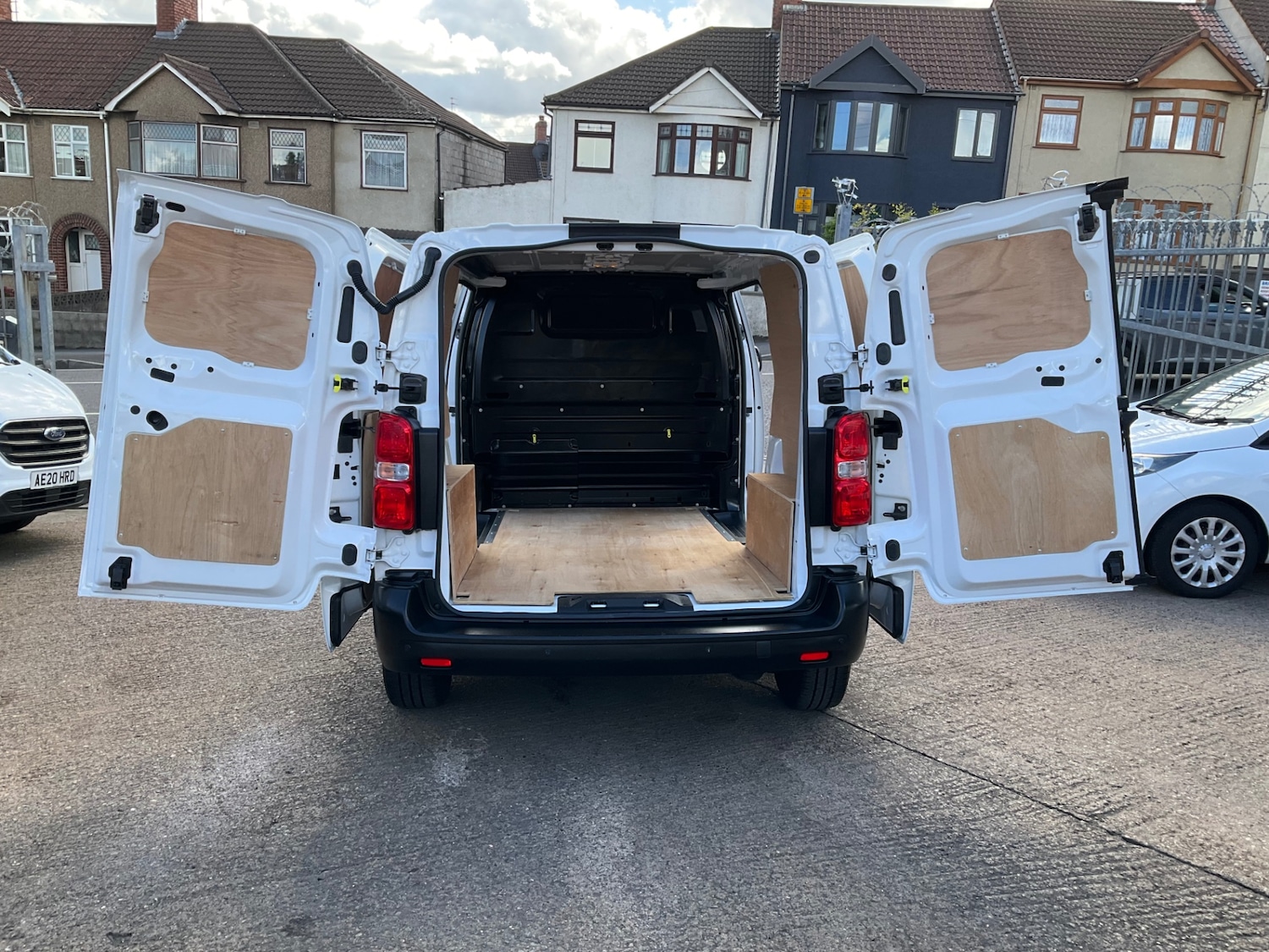 Used Peugeot Expert 2022 for sale - 75760412: Photo 5