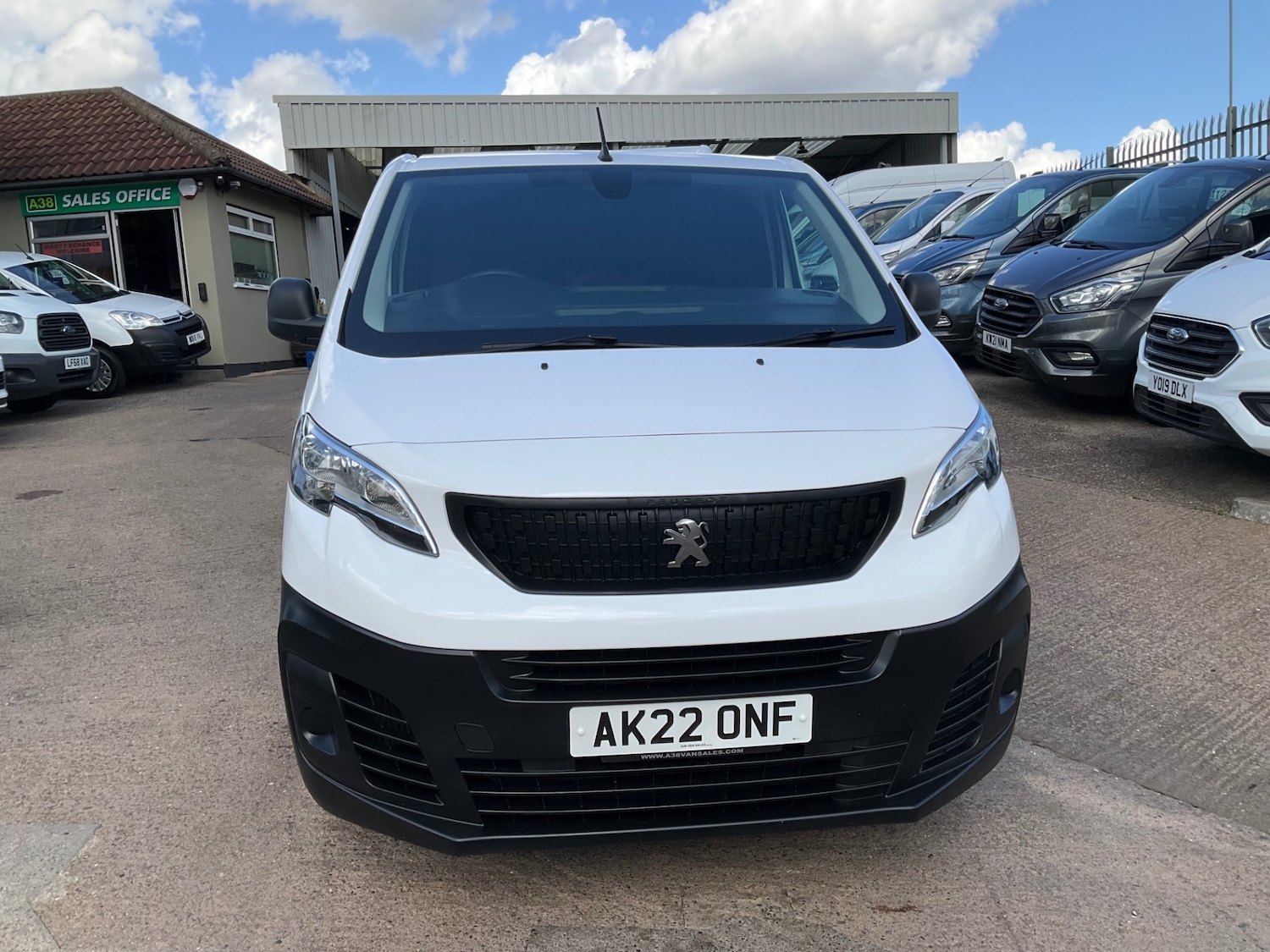 Used Peugeot Expert 2022 for sale - 75760412: Photo 6