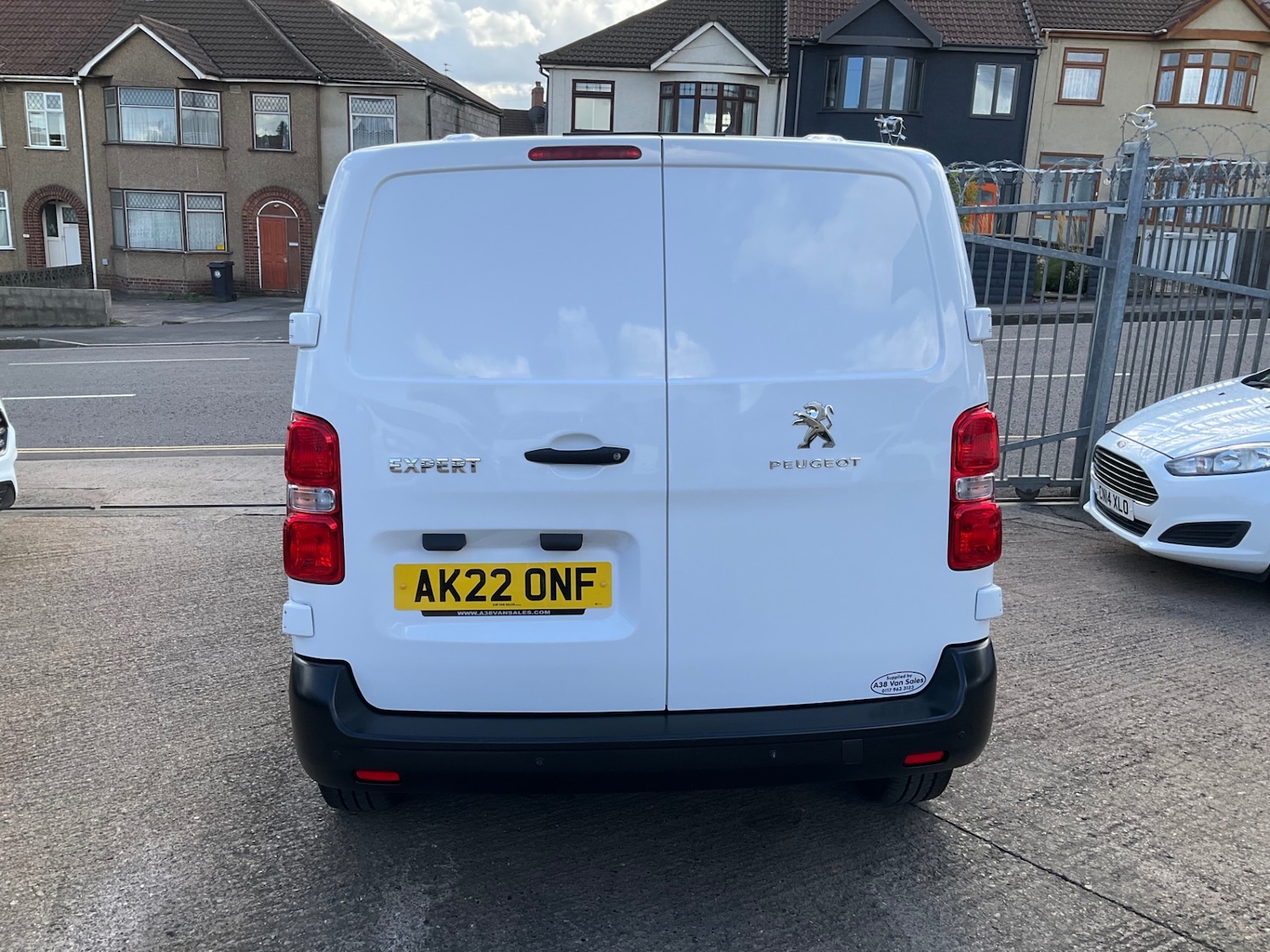 Used Peugeot Expert 2022 for sale - 75760412: Photo 8