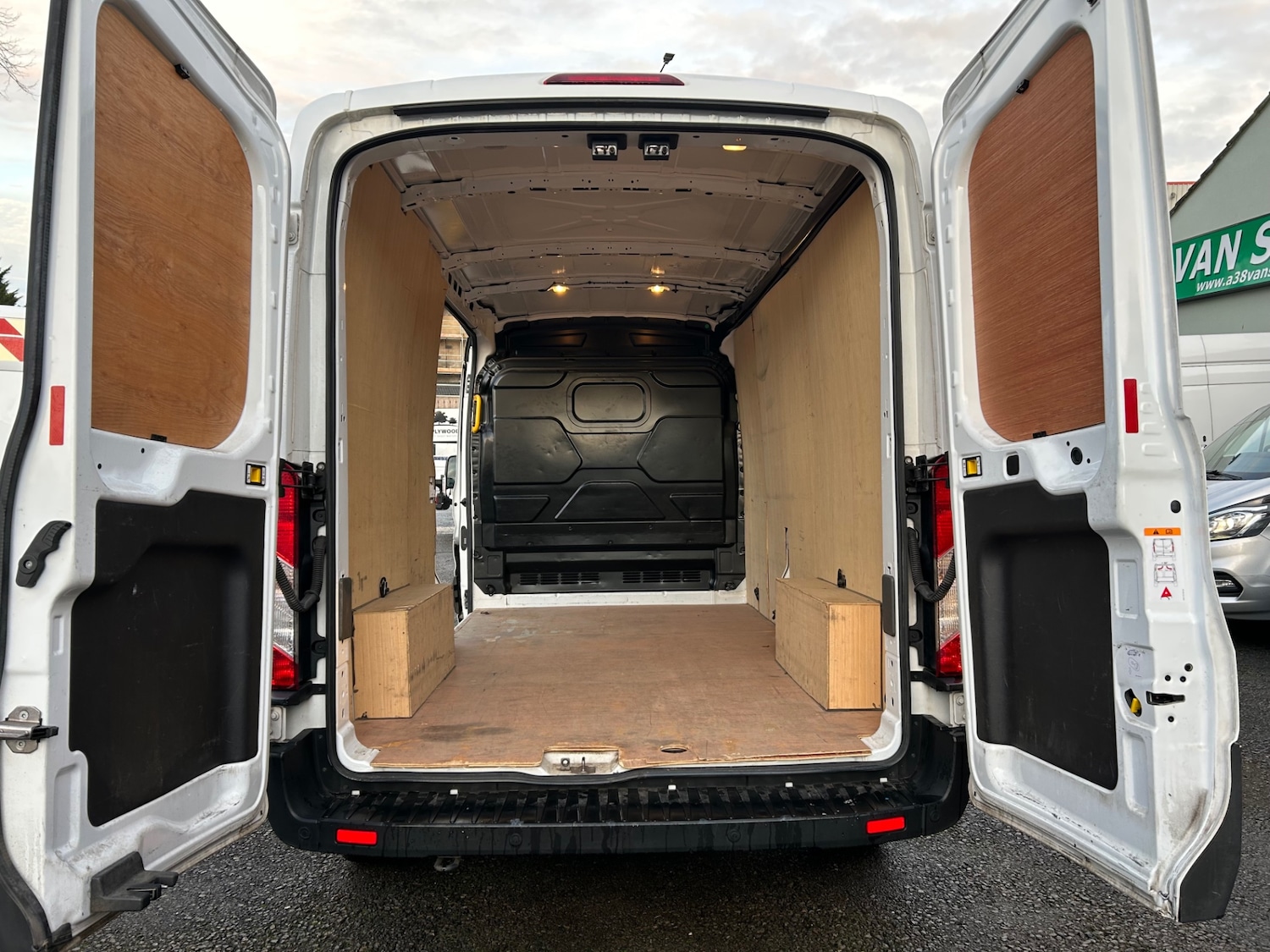 Used Ford Transit 2022 for sale - 77087746: Photo 4