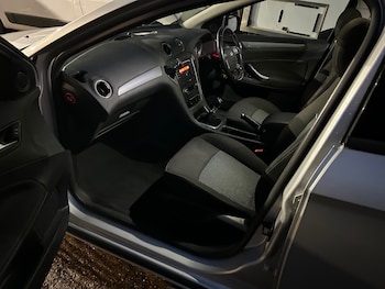 Used Ford Mondeo 2011 for sale - 76565620: Photo