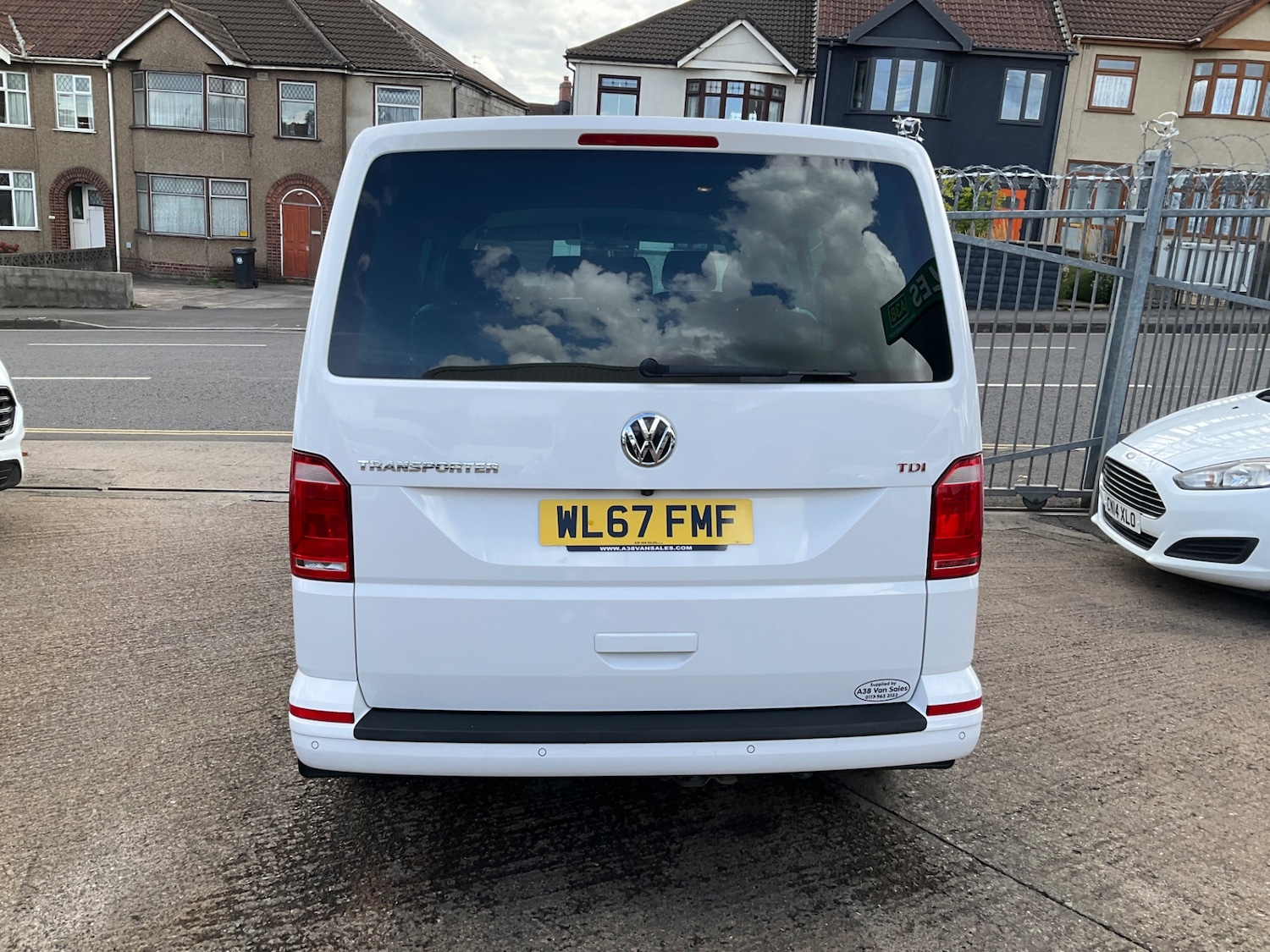 Used Volkswagen Transporter 2017 for sale - 76931772: Photo 11