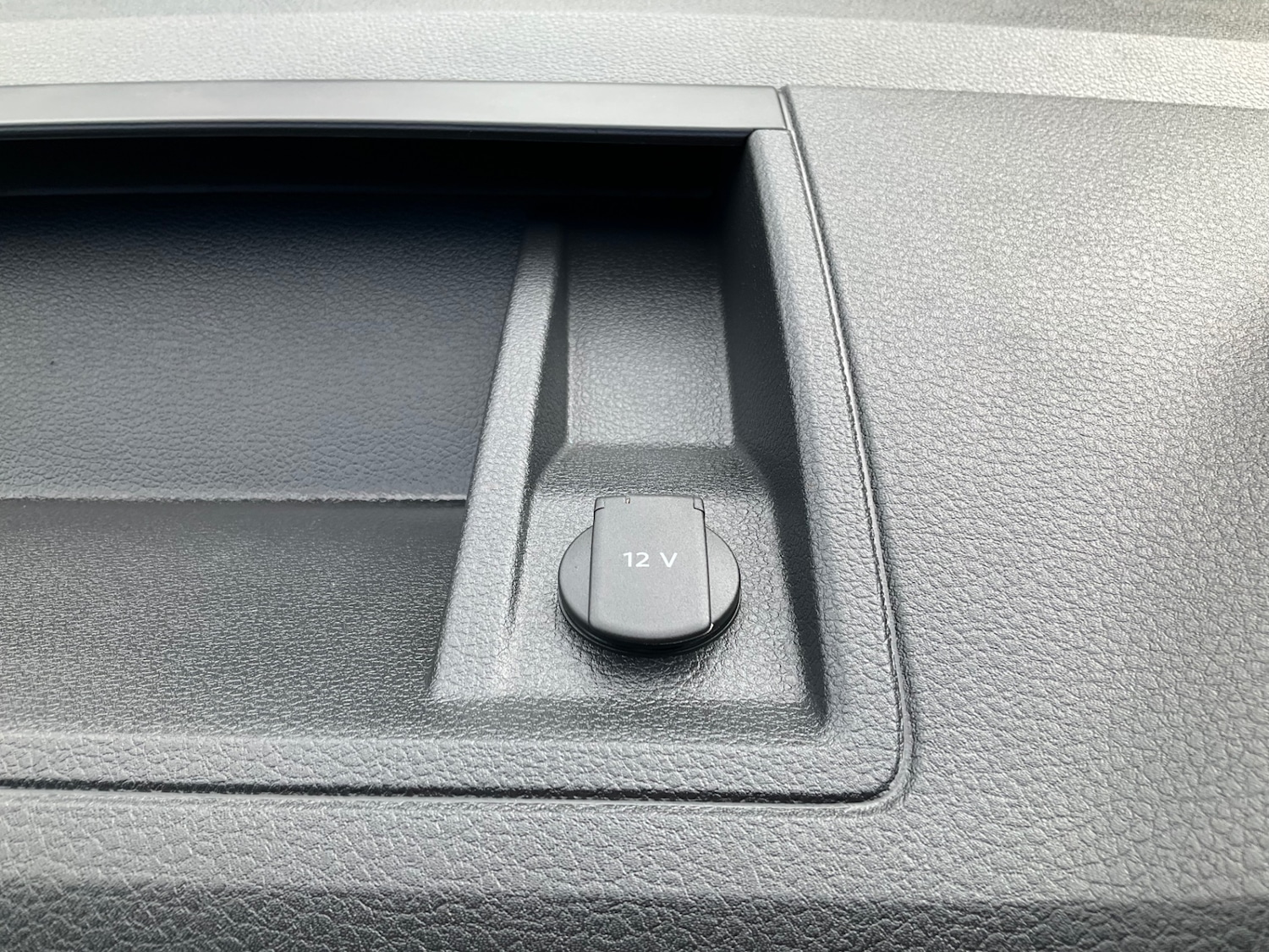 Used Volkswagen Transporter 2017 for sale - 76931772: Photo 27