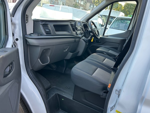 Used Ford Transit 2022 for sale - 76114437: Photo 2