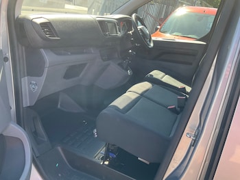 Used Vauxhall Vivaro 2022 for sale - 79418900: Photo