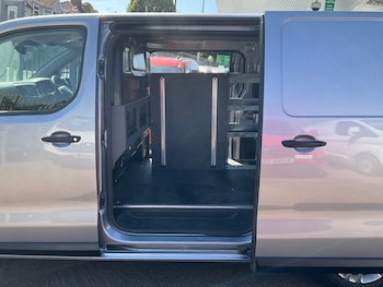 Used Vauxhall Vivaro 2022 for sale - 79418900: Photo