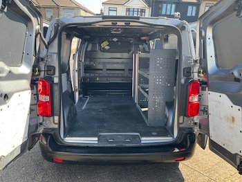 Used Vauxhall Vivaro 2022 for sale - 79418900: Photo