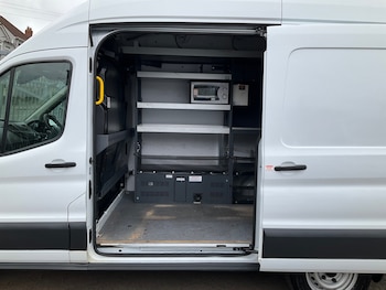 Used Ford Transit 2018 for sale - 77996980: Photo