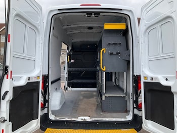 Used Ford Transit 2018 for sale - 77996980: Photo