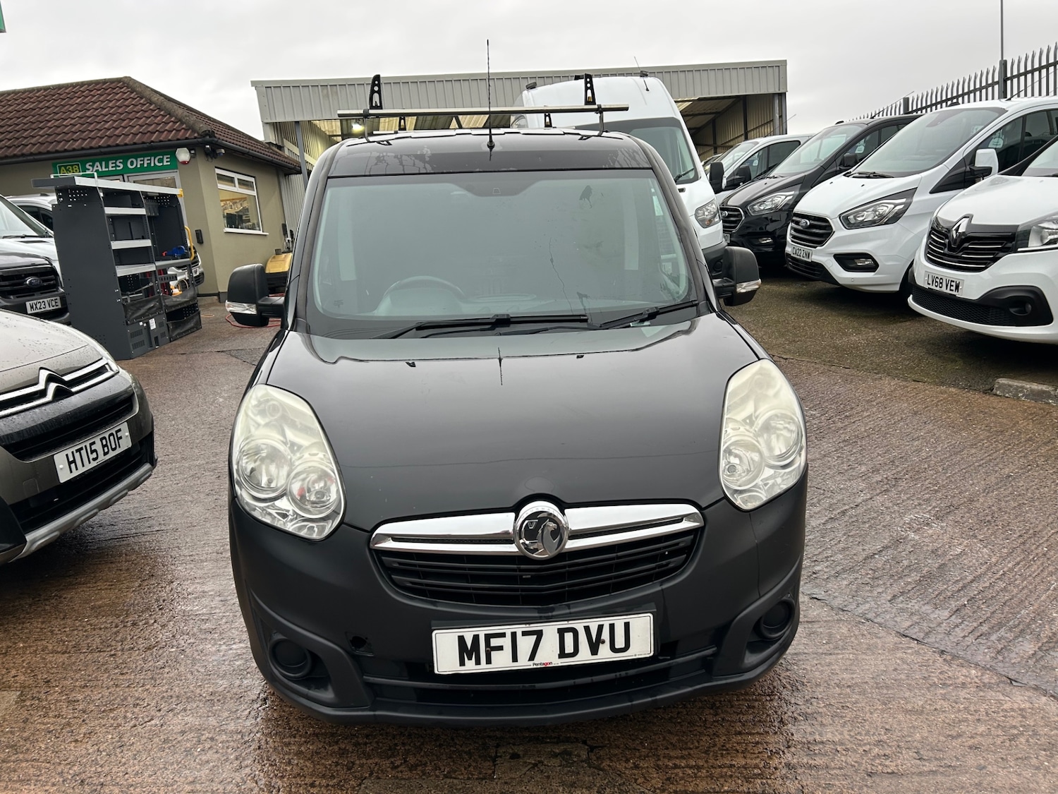 Used Vauxhall Combo 2017 for sale - 77183307: Photo 6