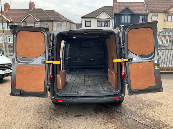 Used Ford Transit Custom 2020 for sale - 75043405: Photo 5