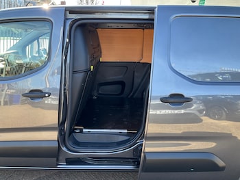 Used Peugeot Partner 2021 for sale - 77759069: Photo