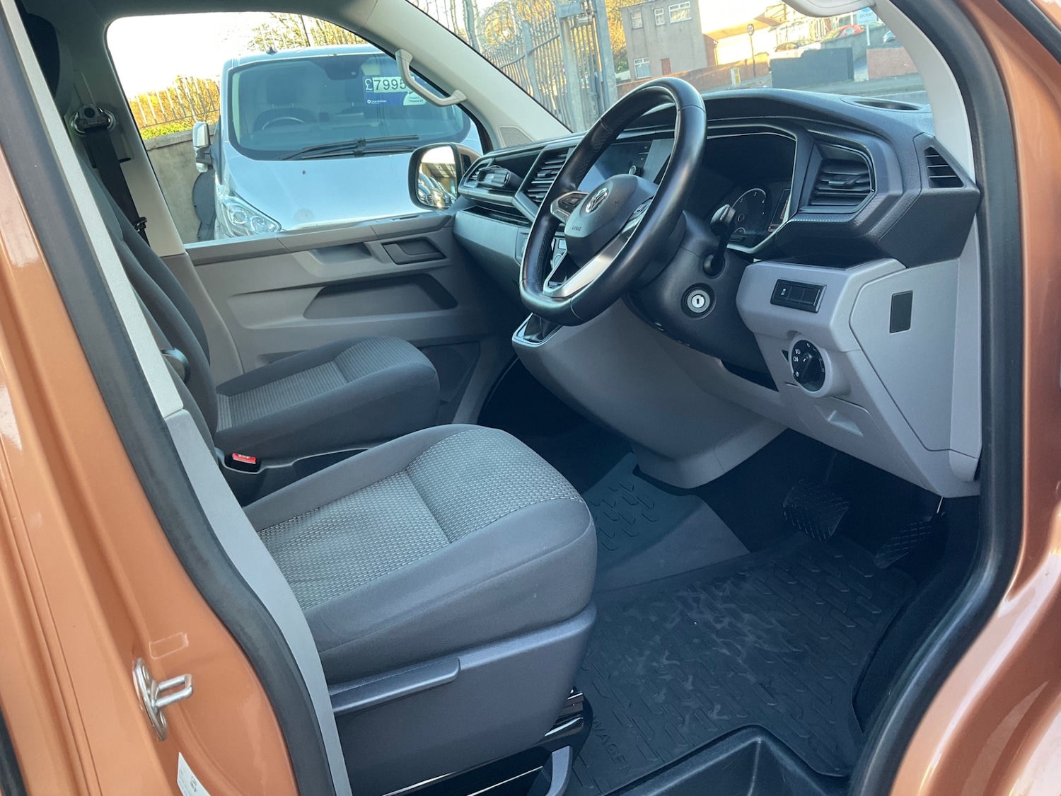 Used Volkswagen Transporter 2020 for sale - 76142442: Photo 15