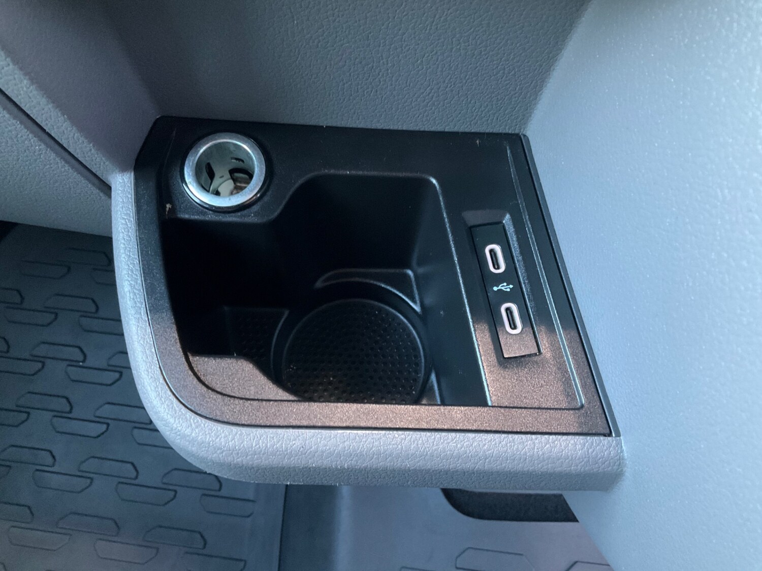 Used Volkswagen Transporter 2020 for sale - 76142442: Photo 30