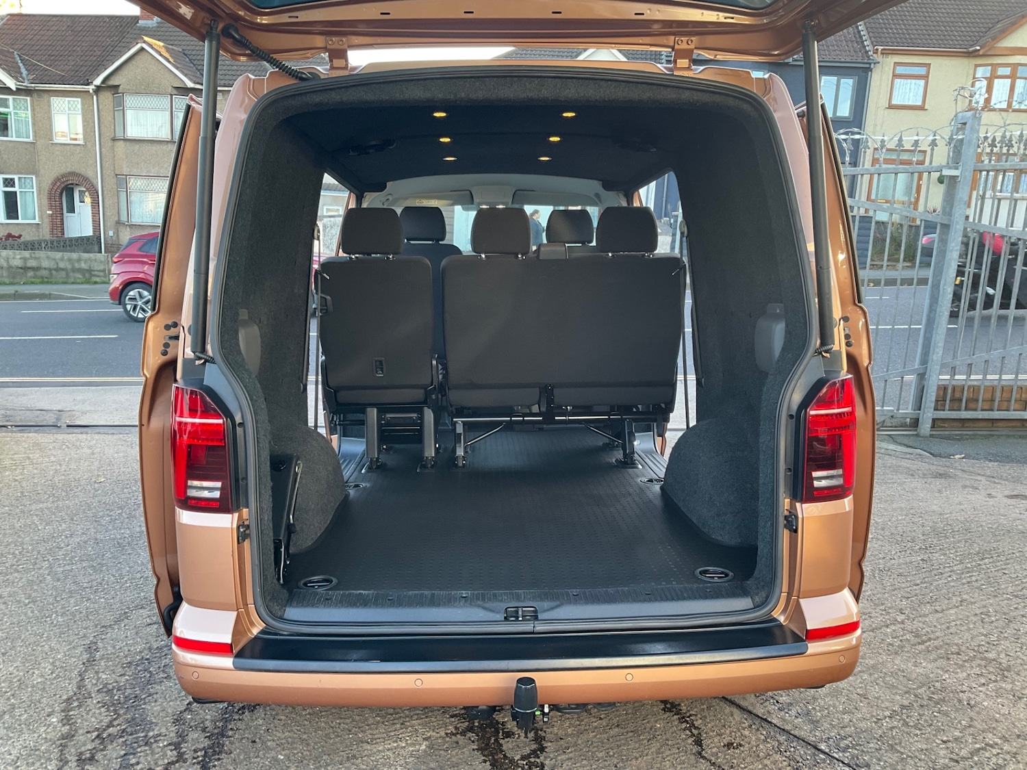 Used Volkswagen Transporter 2020 for sale - 76142442: Photo 7