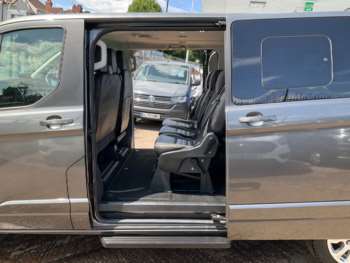Used Ford Tourneo Custom 2019 for sale - 75044325: Photo