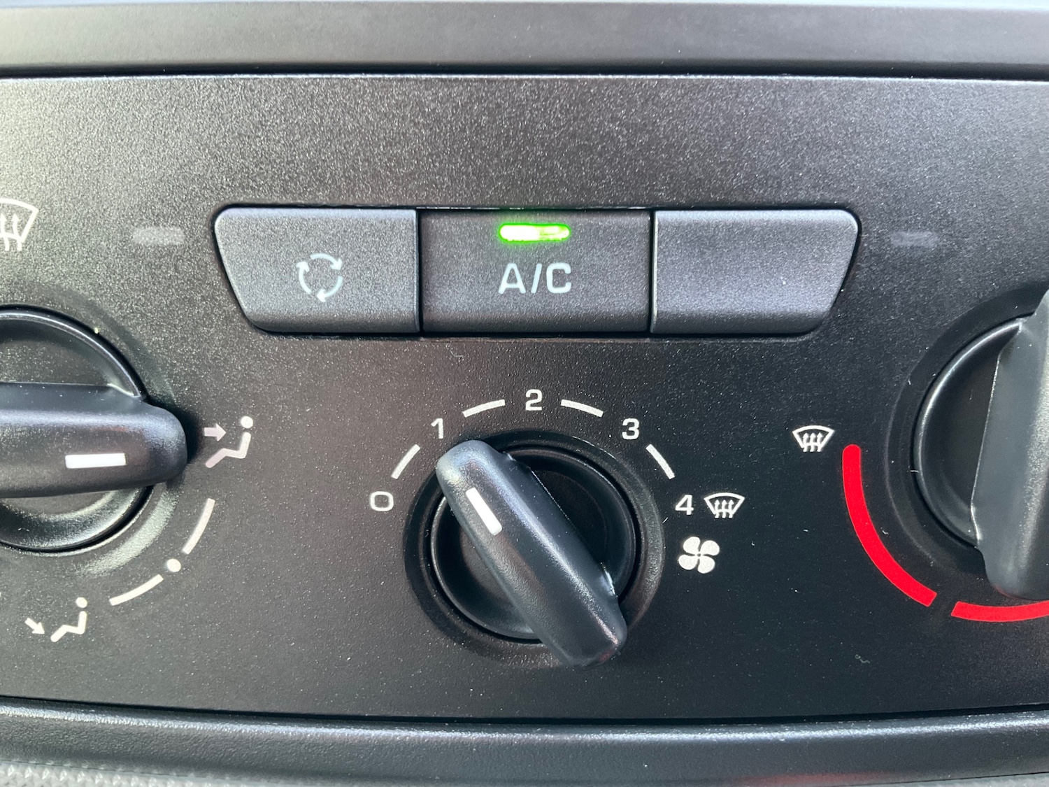 Used Citroen Berlingo 2018 for sale - 76945335: Photo 17