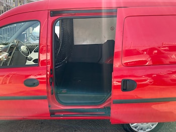 Used Vauxhall Combo 2011 for sale - 78991892: Photo