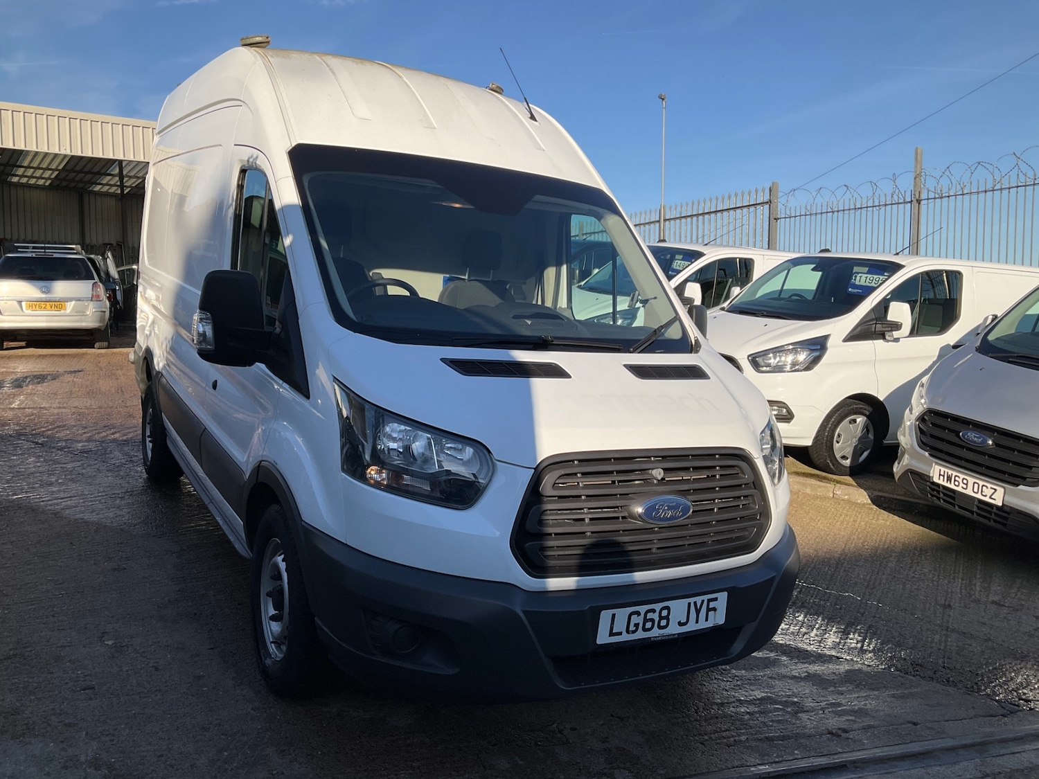 Used Ford Transit 2018 for sale - 76693081: Photo 17
