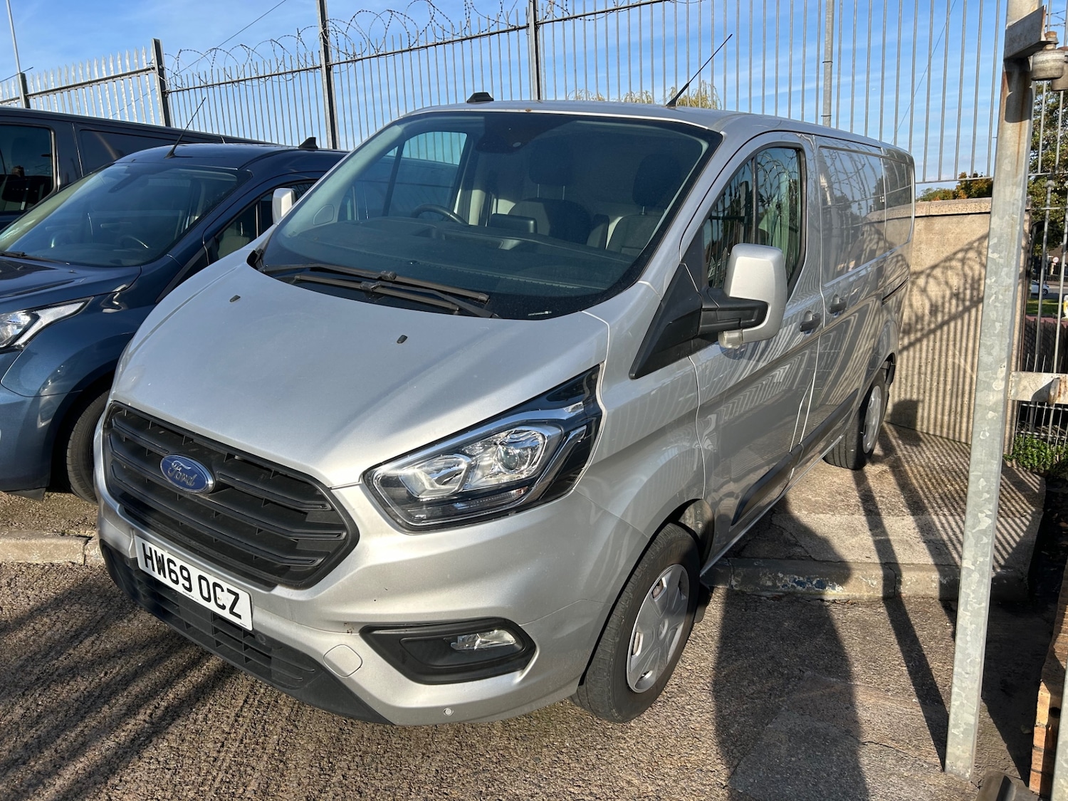Used Ford Transit Custom 2019 for sale - 76113854: Photo 2