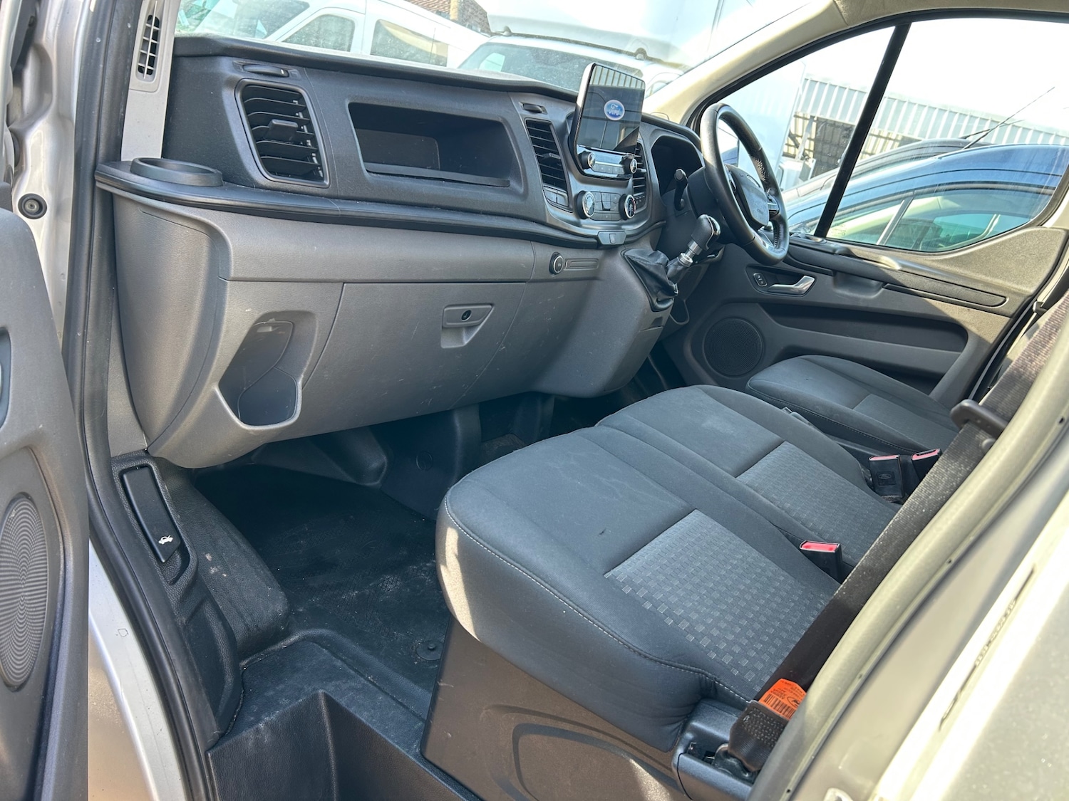 Used Ford Transit Custom 2019 for sale - 76113854: Photo 4