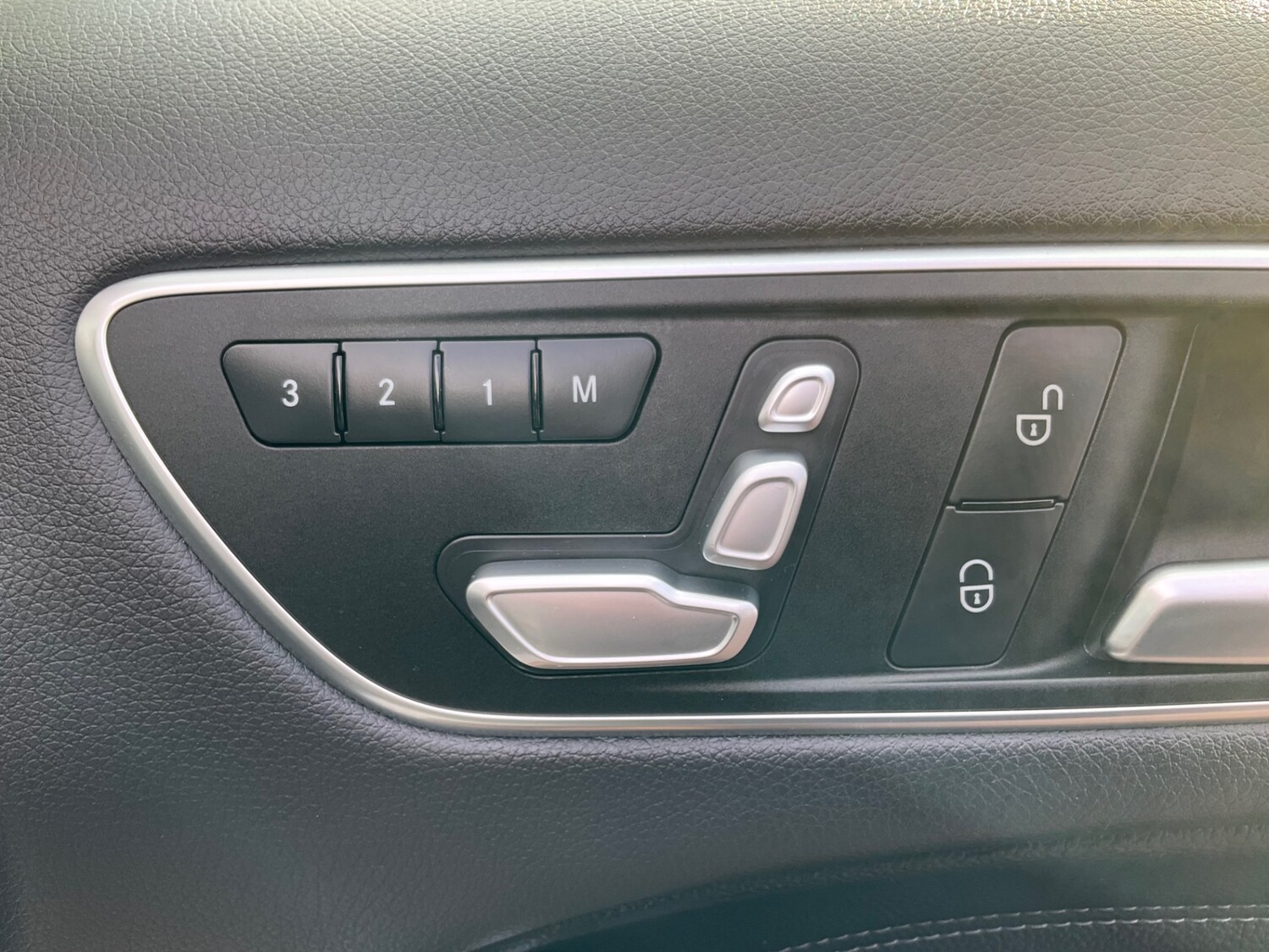 Used Mercedes-Benz B Class 2016 for sale - 77717714: Photo 19