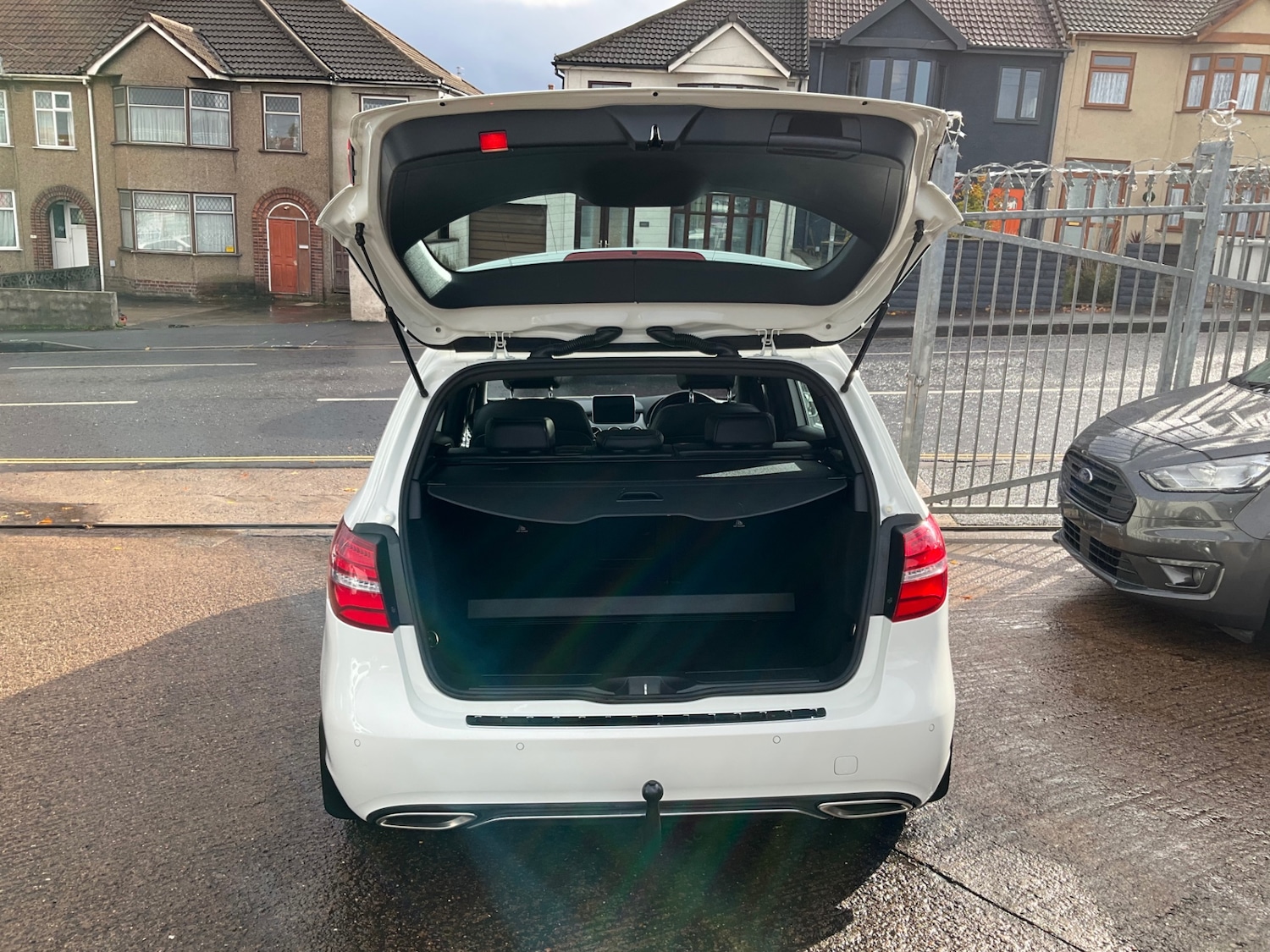 Used Mercedes-Benz B Class 2016 for sale - 77717714: Photo 5