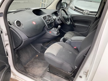 Used Nissan NV250 2021 for sale - 78667380: Photo