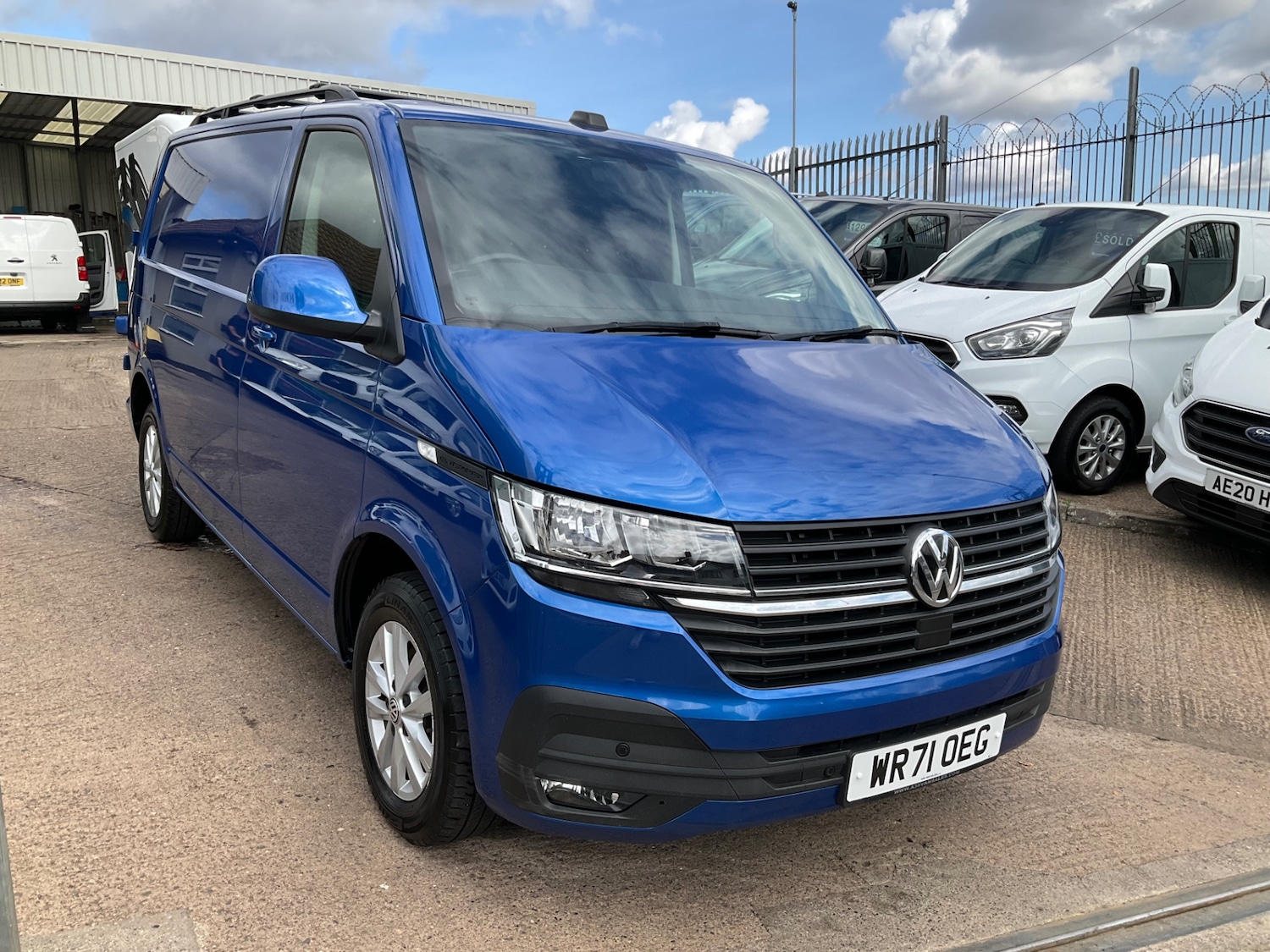Used Volkswagen Transporter 2021 for sale - 76931689: Photo 10