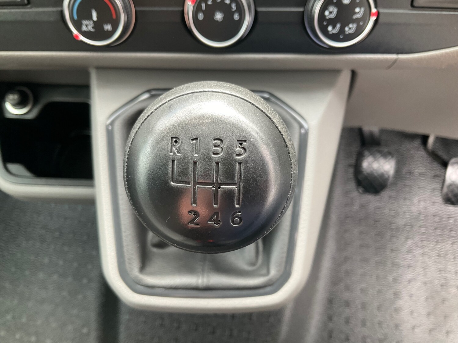 Used Volkswagen Transporter 2021 for sale - 76931689: Photo 25