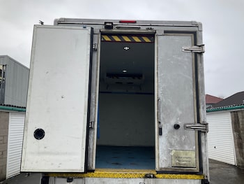 Used Mercedes-Benz Sprinter 2018 for sale - 77690902: Photo