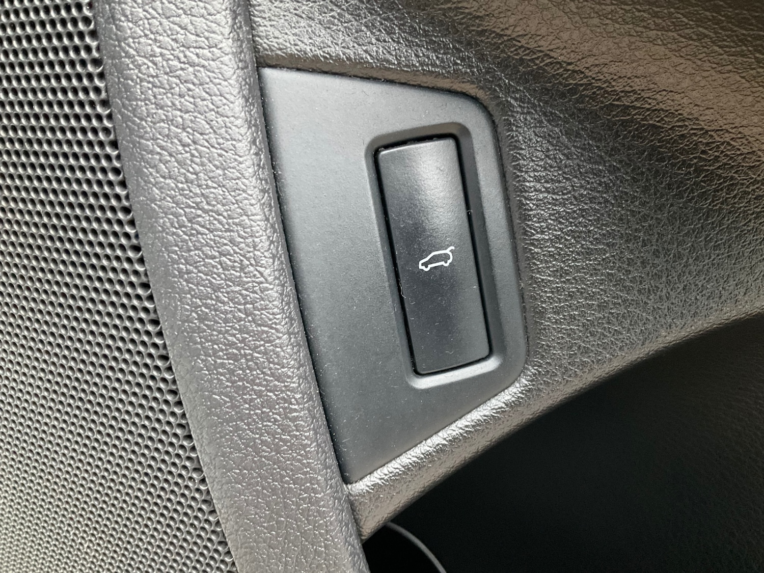 Used Audi Q7 2010 for sale - 75313879: Photo 20