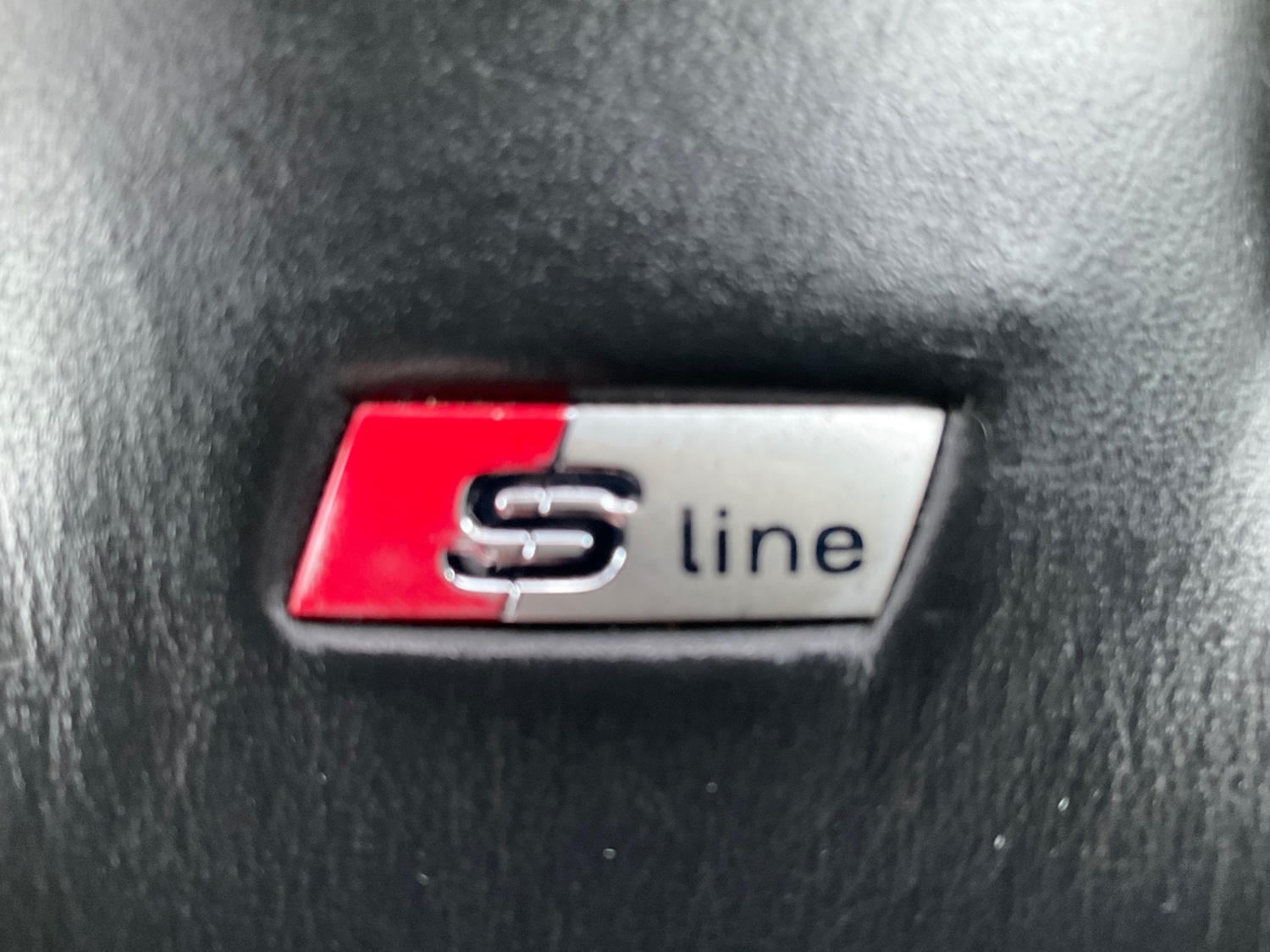 Used Audi Q7 2010 for sale - 75313879: Photo 31