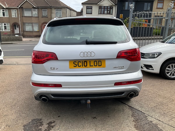 Used Audi Q7 2010 for sale - 75313879: Photo 7