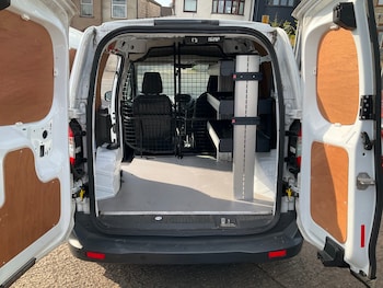 Used Ford Transit Courier 2022 for sale - 79524539: Photo