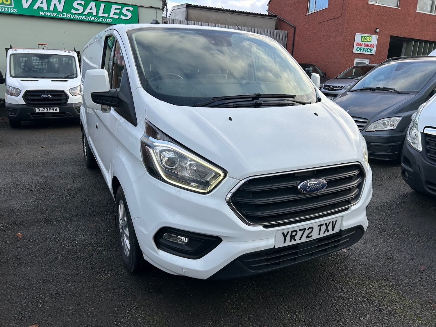 Used Ford Transit Custom 2022 for sale - 76945390: Photo 10